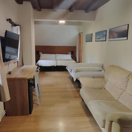 Hostal Mendilatz Orbaiceta Extérieur photo