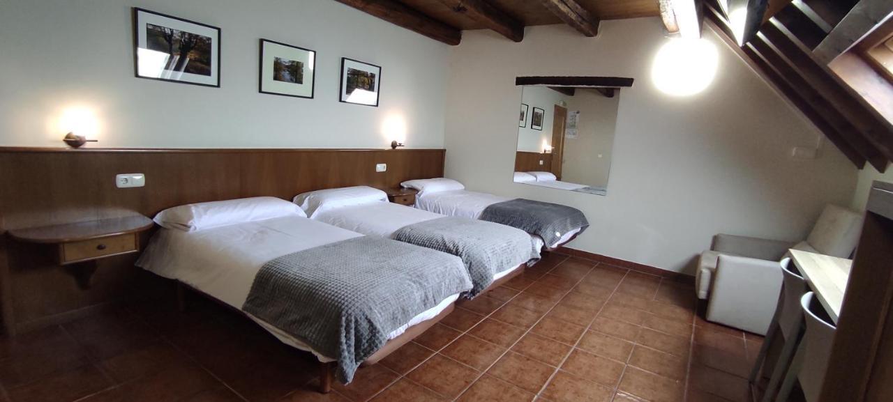 Hostal Mendilatz Orbaiceta Extérieur photo
