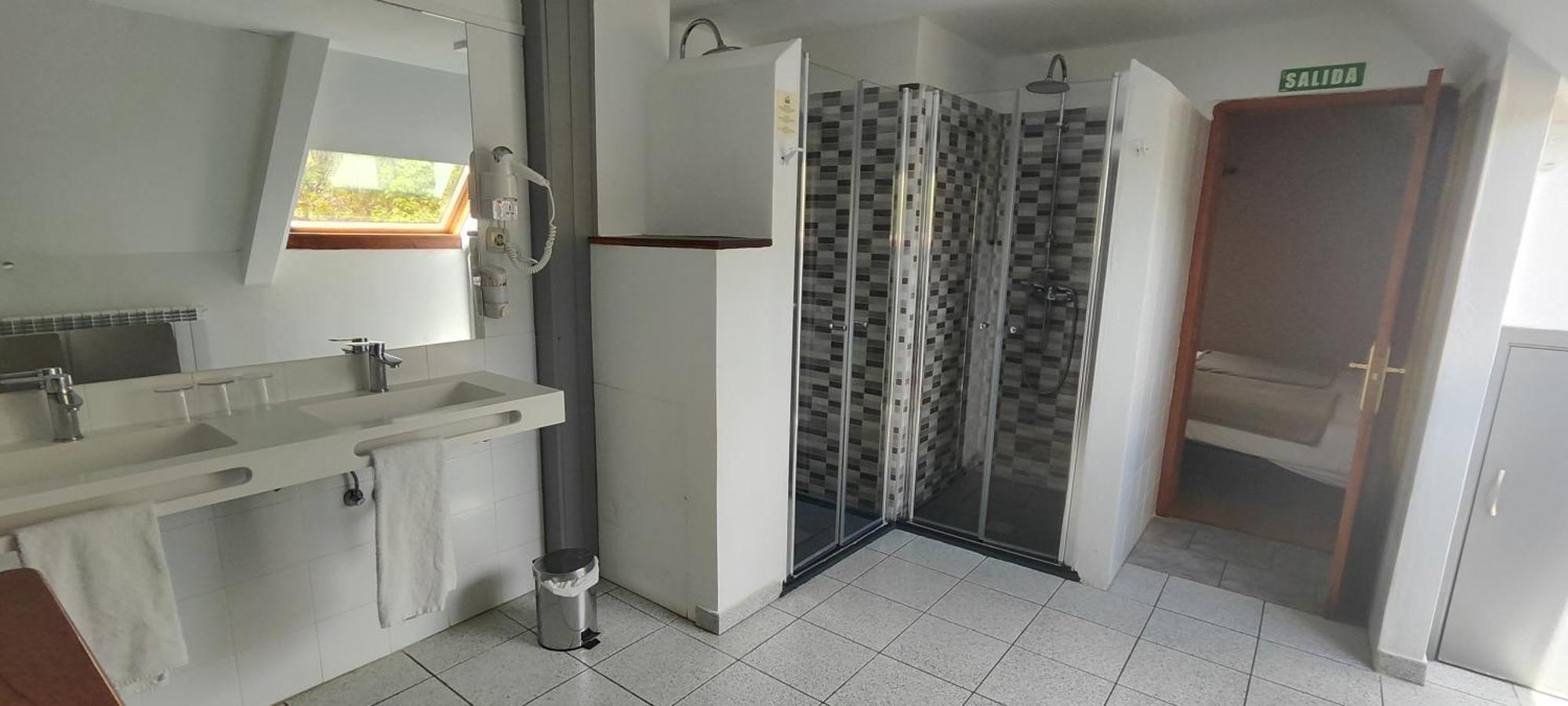 Hostal Mendilatz Orbaiceta Extérieur photo